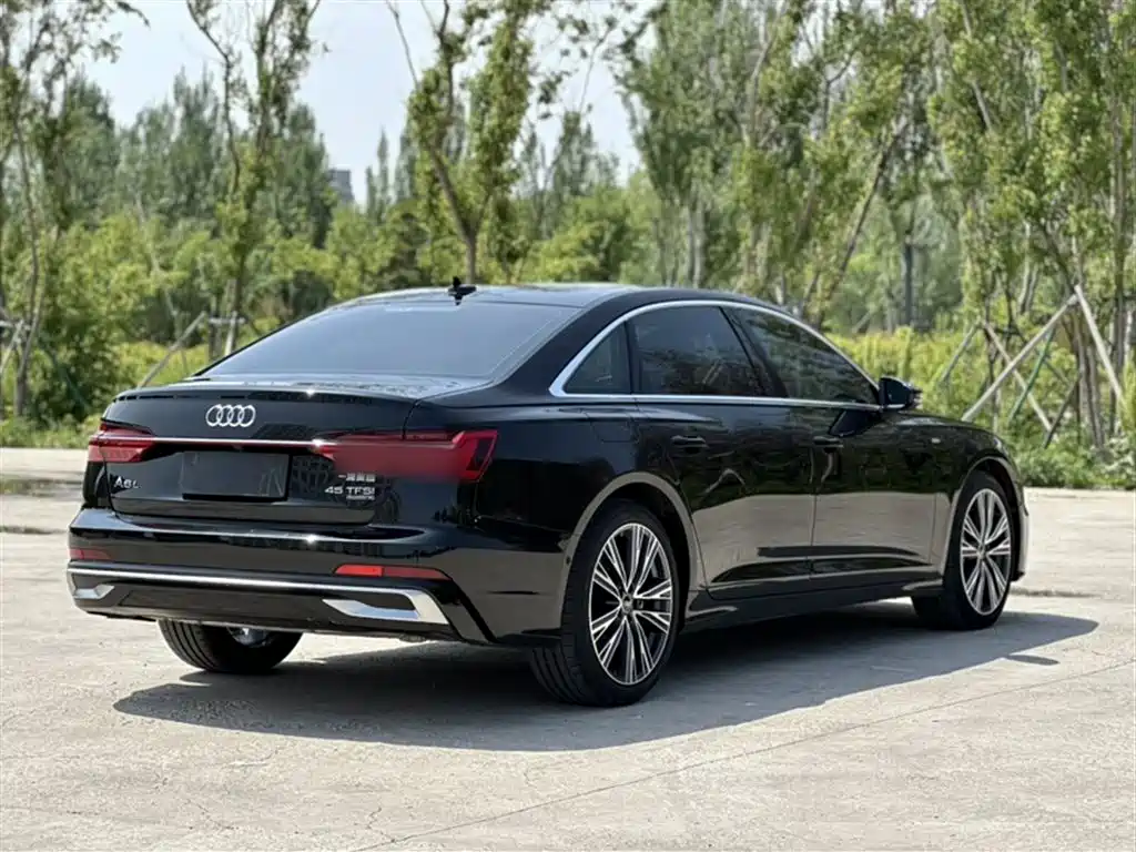 Audi A6L 2024 — фото 23
