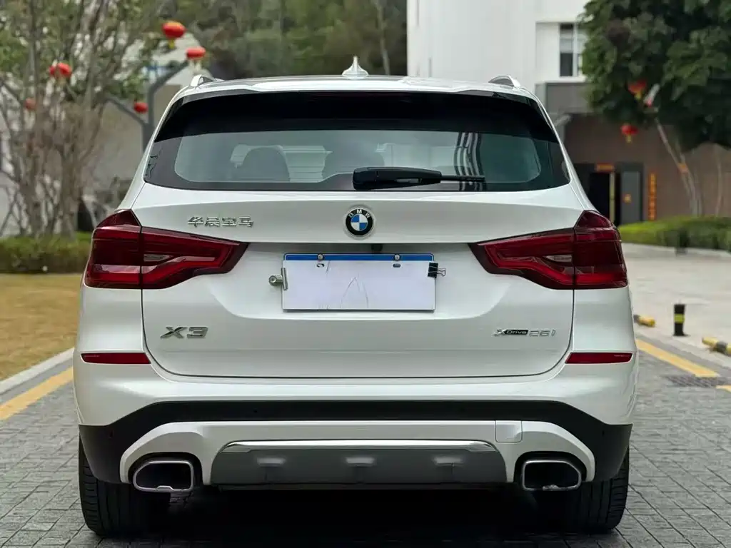 BMW X3 2019 — фото 11