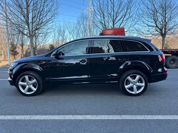 Audi Q7 2013