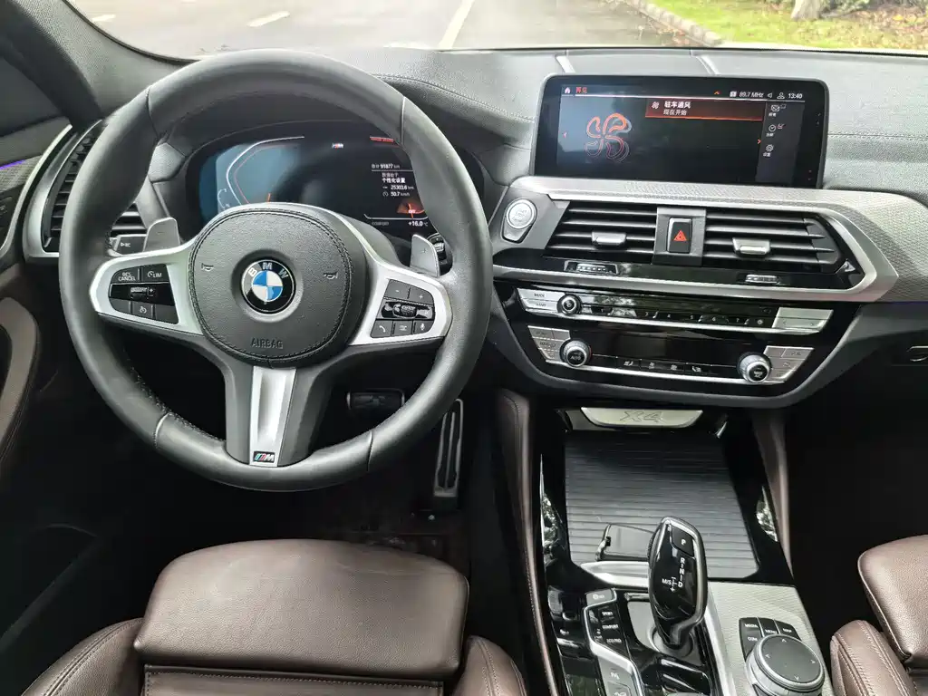 BMW X4 2020 — фото 9