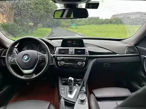 BMW 3 Series GT 2017