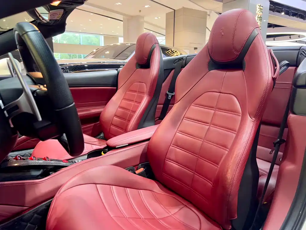 Ferrari California T 2015 — фото 15