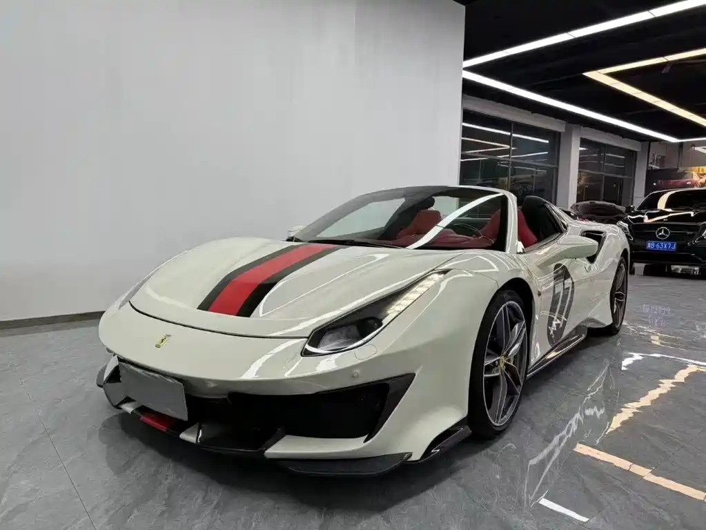 Ferrari 488 2017 — фото 1