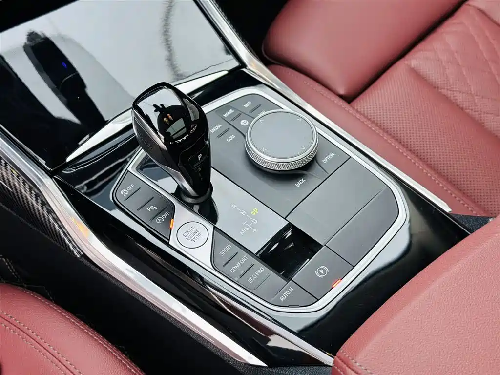 BMW 3 Series 2022 — фото 19