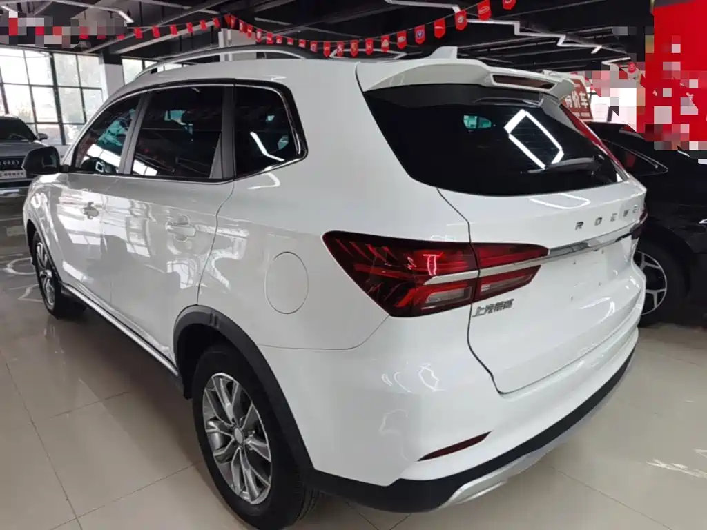 Roewe RX5 2022 — фото 5