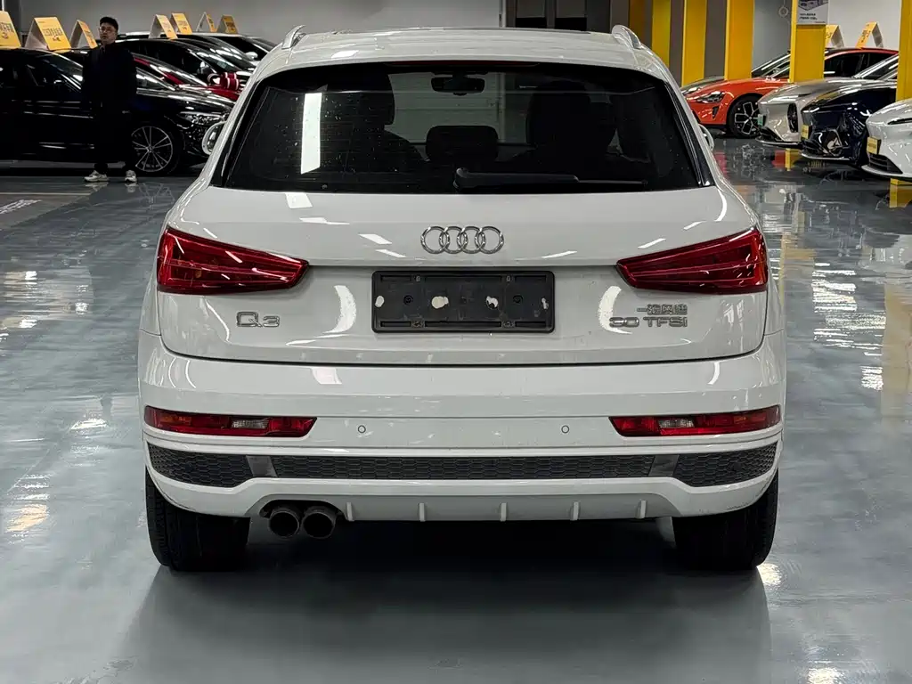 Audi Q3 2019 — фото 5