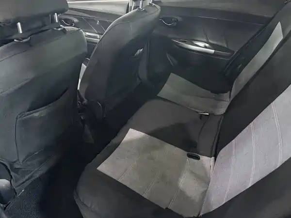 Toyota Yaris L 2015