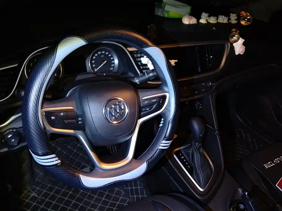 Buick Excelle 2022 — фото 12