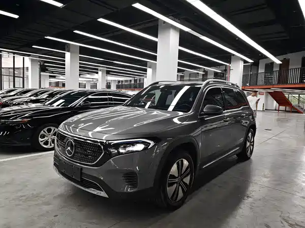 Mercedes-Benz EQB 2023