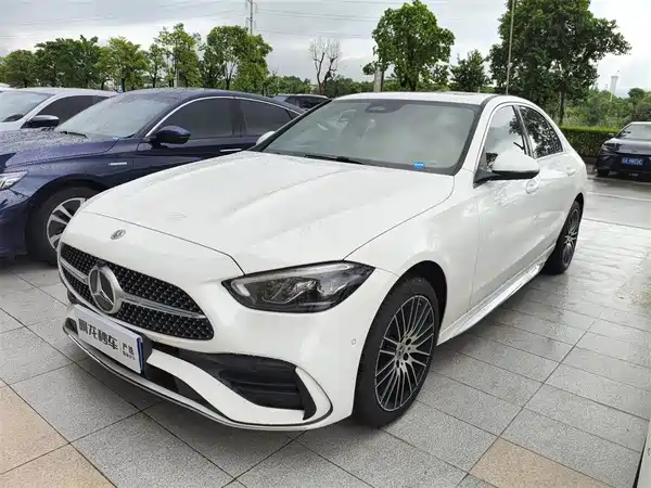 Mercedes-Benz C-Class 2026
