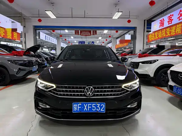 Volkswagen Magotan 2023