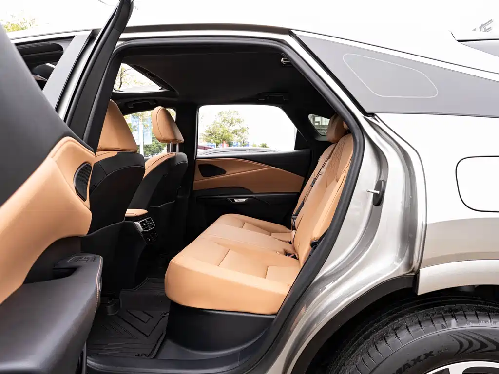 Lexus RX 2025 — фото 10