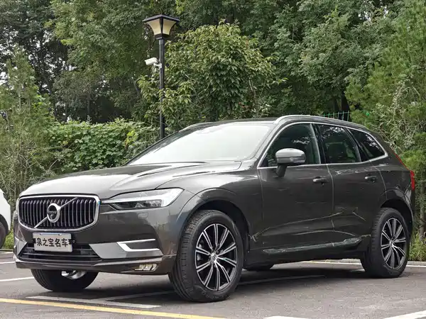 Volvo XC60 2021