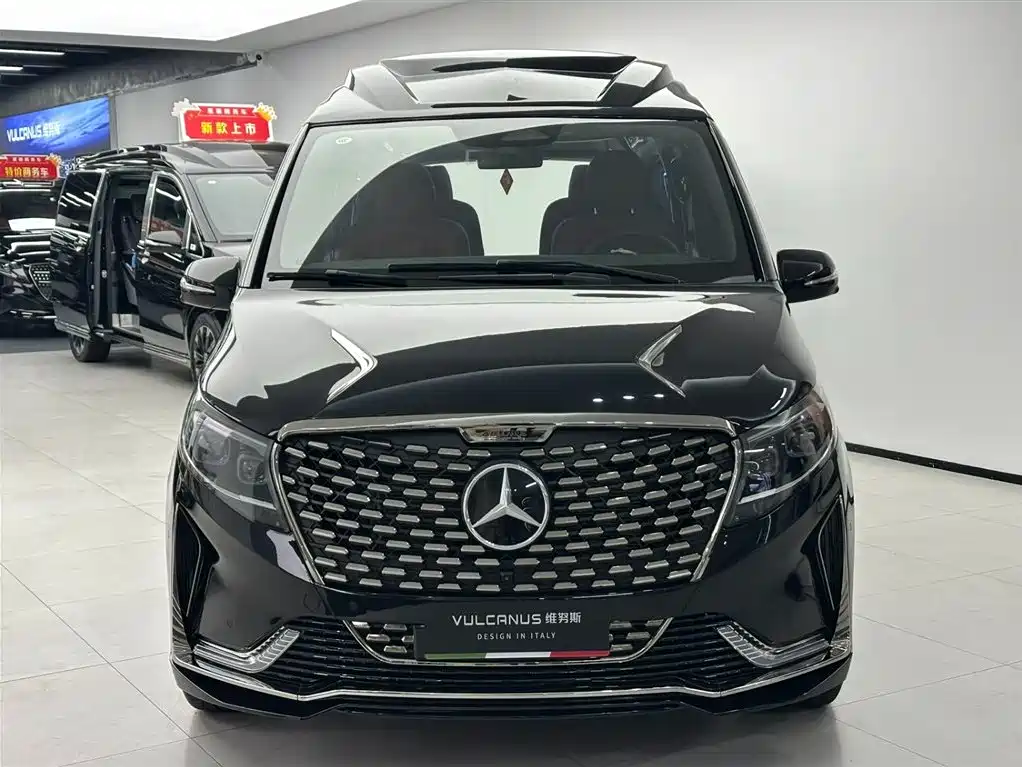 Mercedes-Benz V-Class