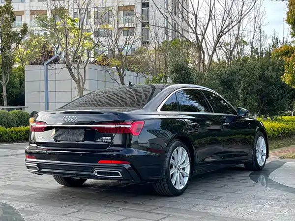 Audi A6L 2021
