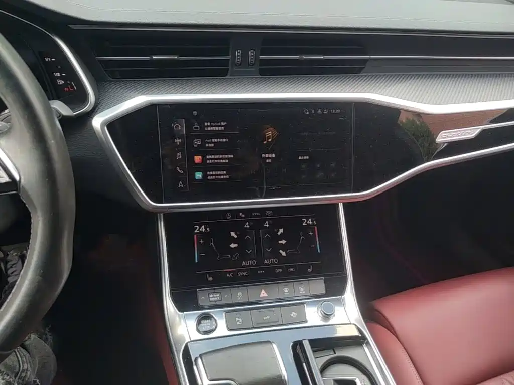 Audi A7L 2023 — фото 18