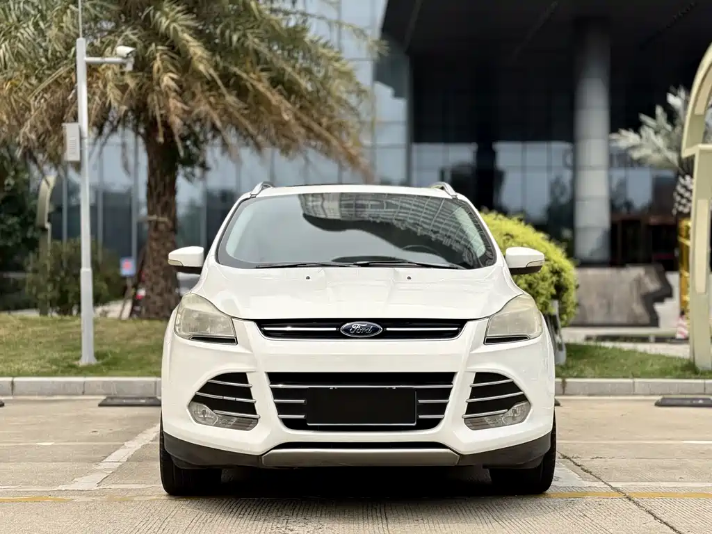 Ford Kuga 2014 — фото 2