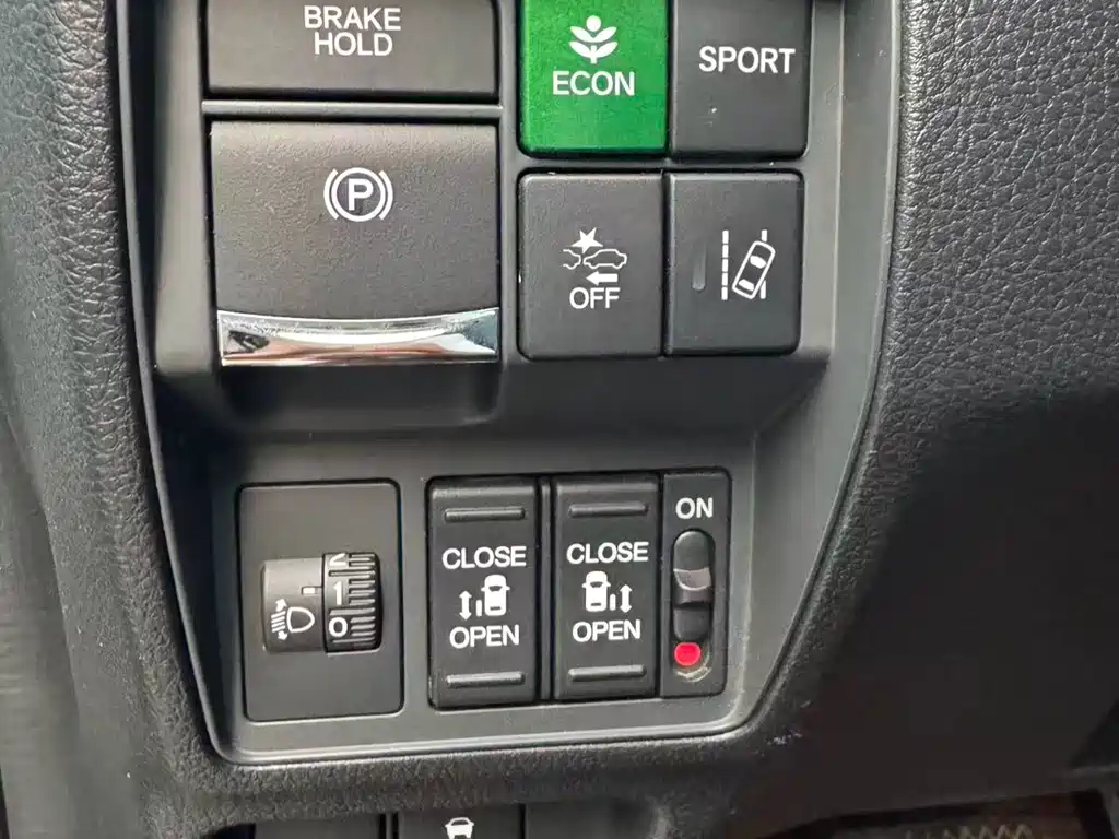 Honda Odyssey 2022 — фото 11