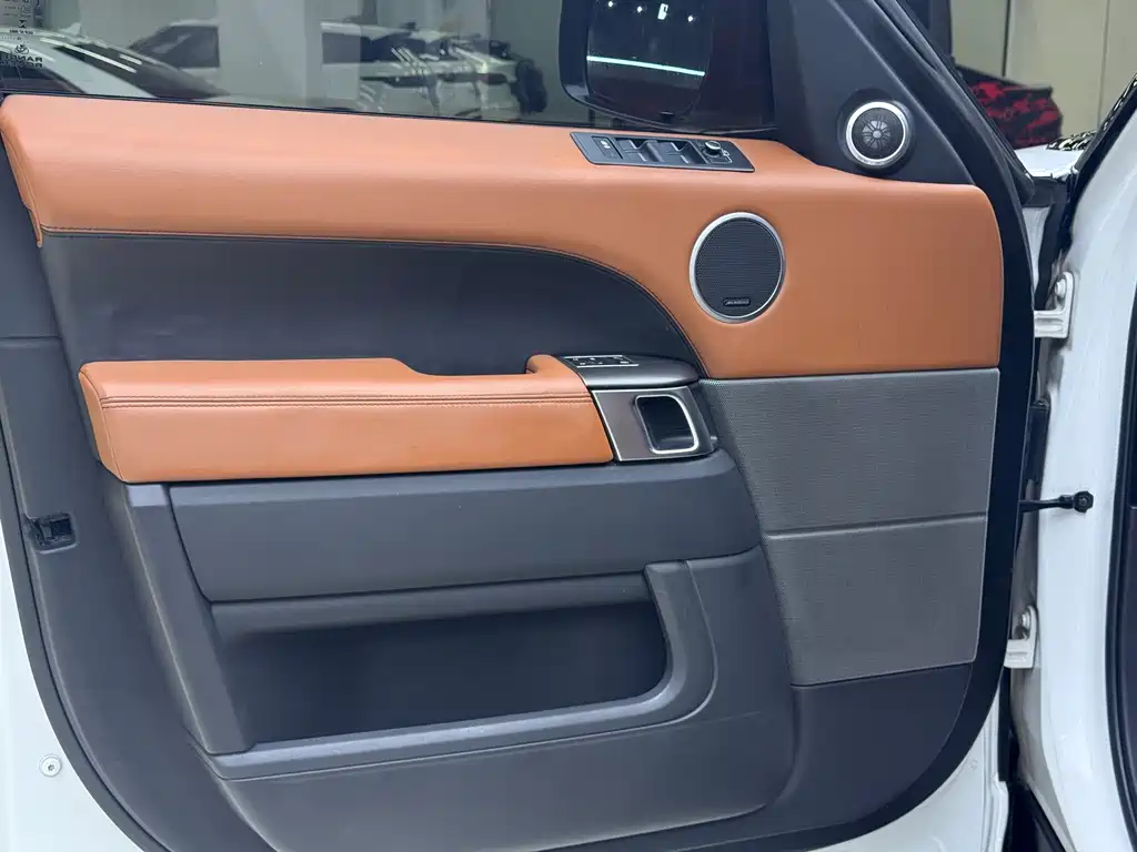 Land Rover Sport 2014 — фото 10