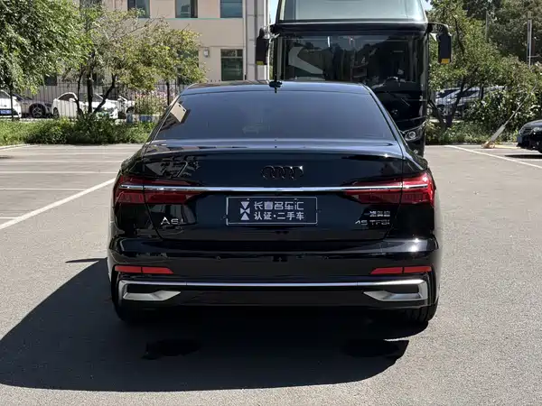 Audi A6L 2025