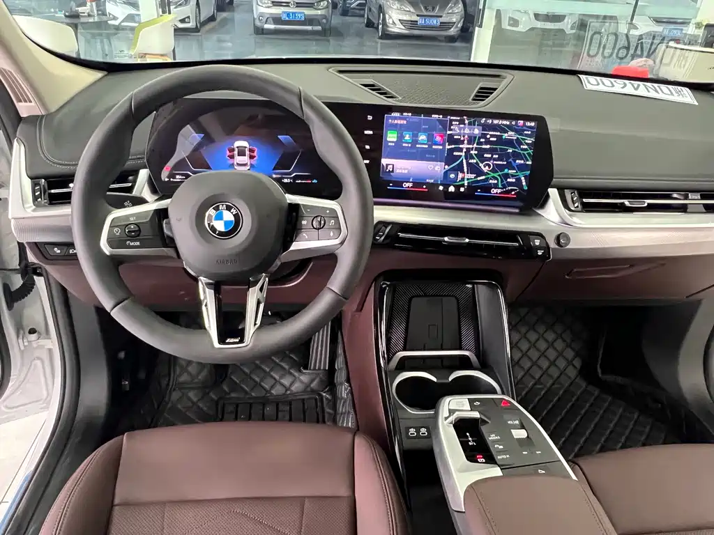 BMW X1 2025 — фото 13
