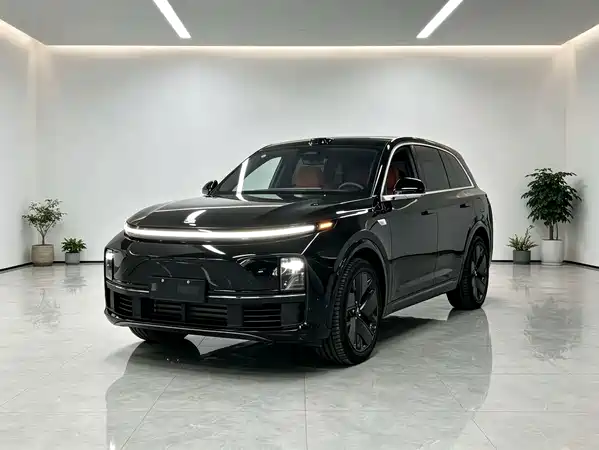 Li Auto L7 2025
