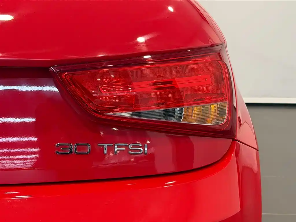 Audi A1 2015 — фото 13