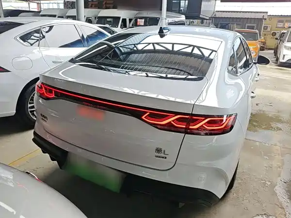 BYD Qin L 2025