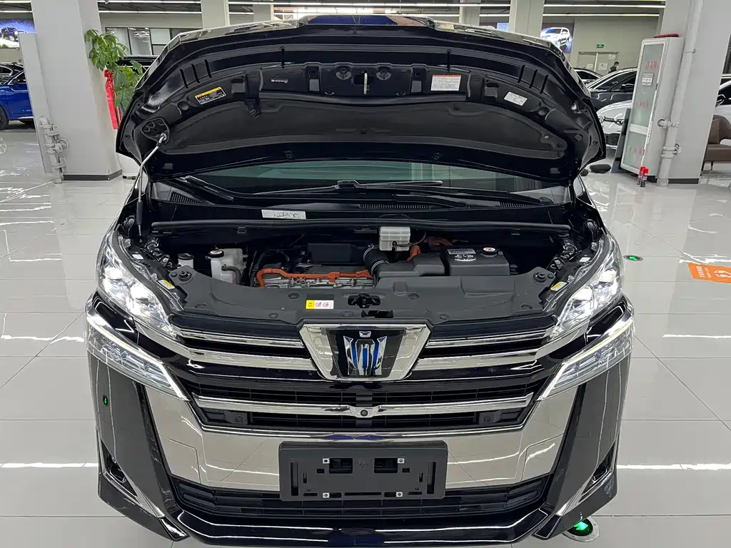 Toyota Vellfire 2022 — фото 26