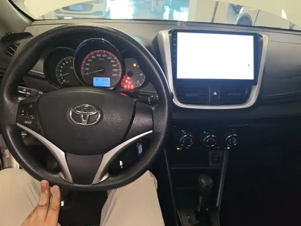 Toyota Vios FS 2023 — фото 10