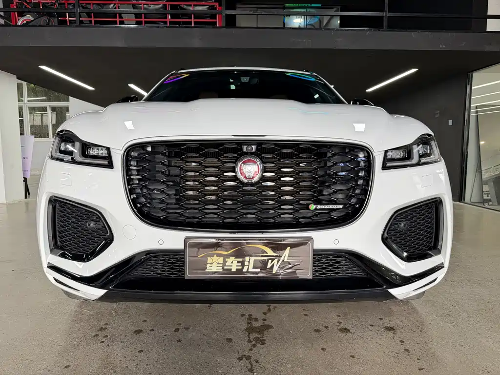 Jaguar F-PACE 2023 — фото 2