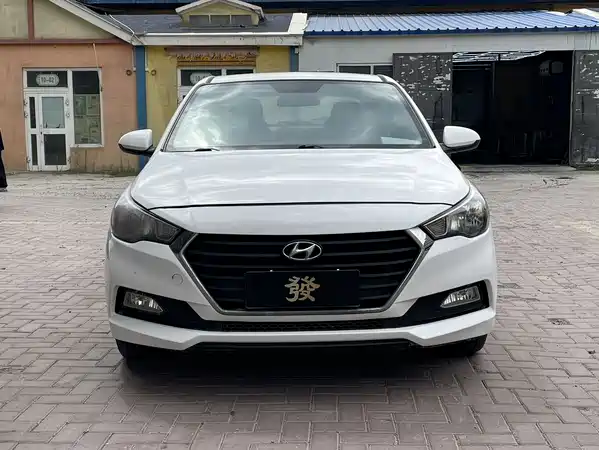 Hyundai Verna 2017