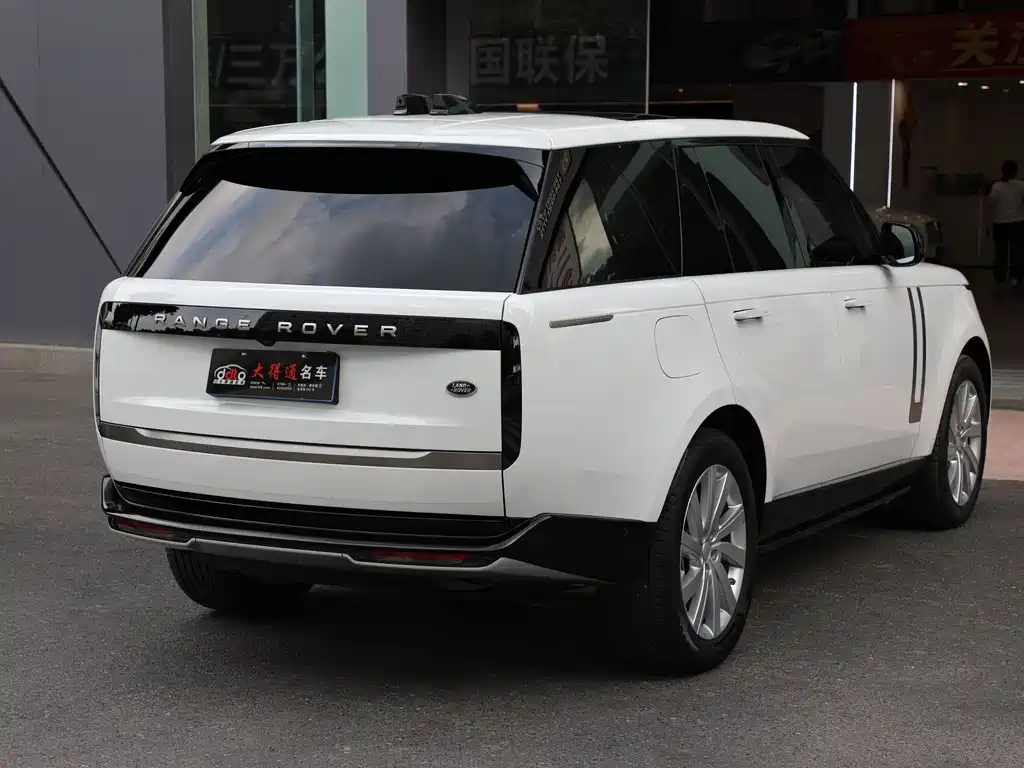 Land Rover Range Rover 2023 — фото 4