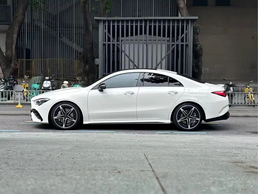 Mercedes-Benz Mercedes CLA AMG 2024