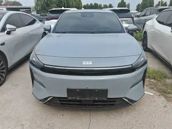 Geely Galaxy L6 2024