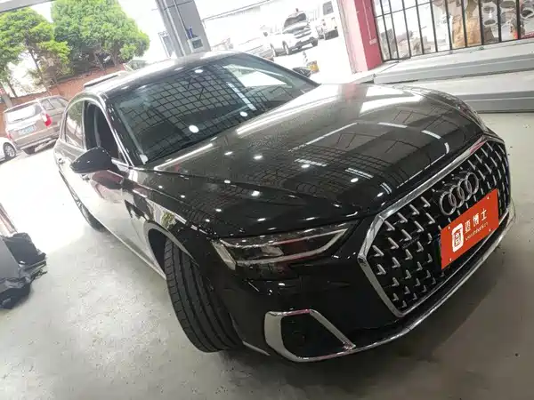 Audi A8 2023