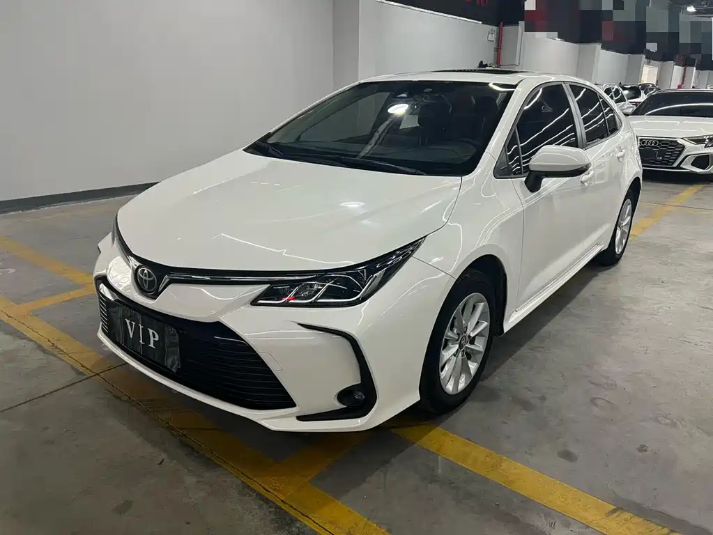 Toyota Corolla 2021 — фото 1