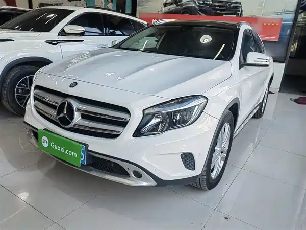 Mercedes-Benz GLA 2016