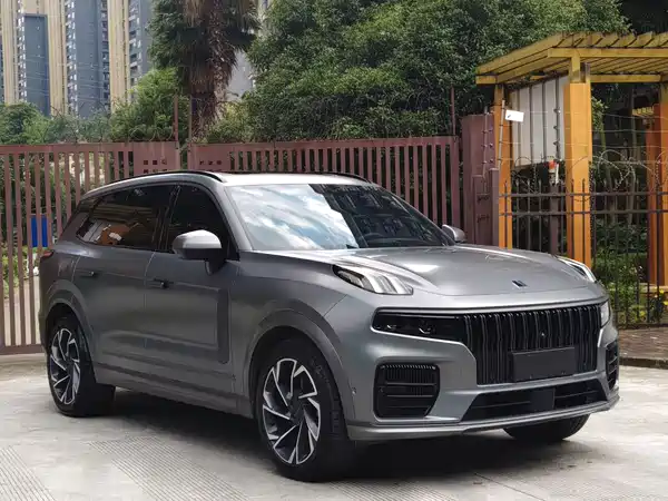 Lynk & Co 09 2022