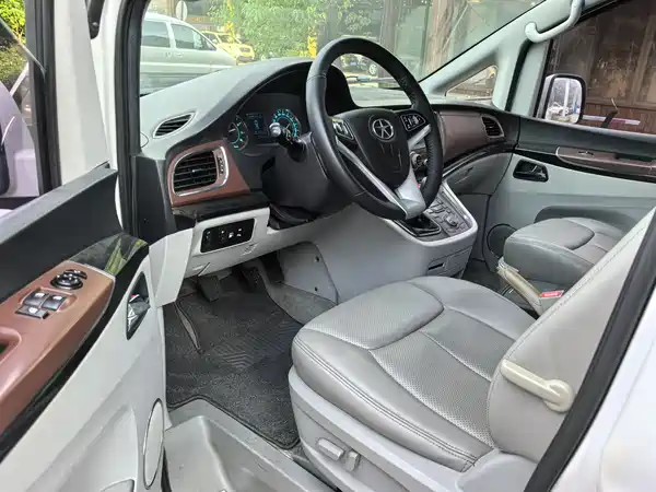 JMC Refine M5 2016
