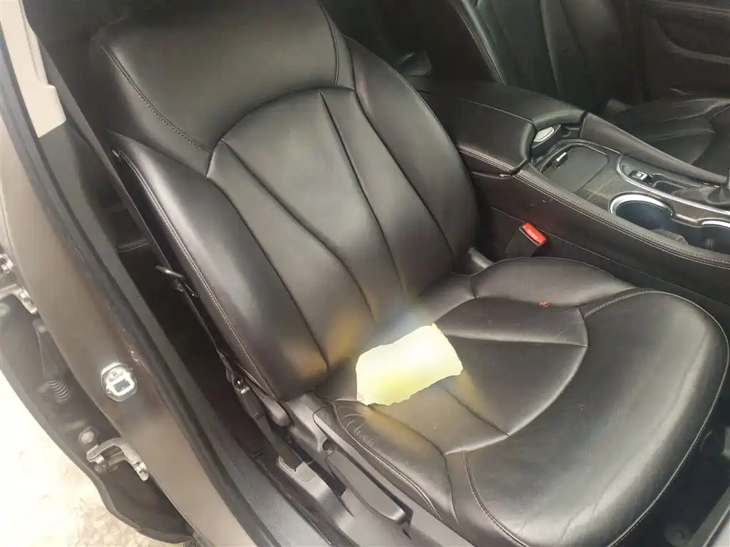 Buick Envision Plus 2018 — фото 25