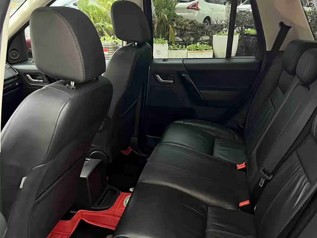 Land Rover Freelander 2 2014 — фото 10