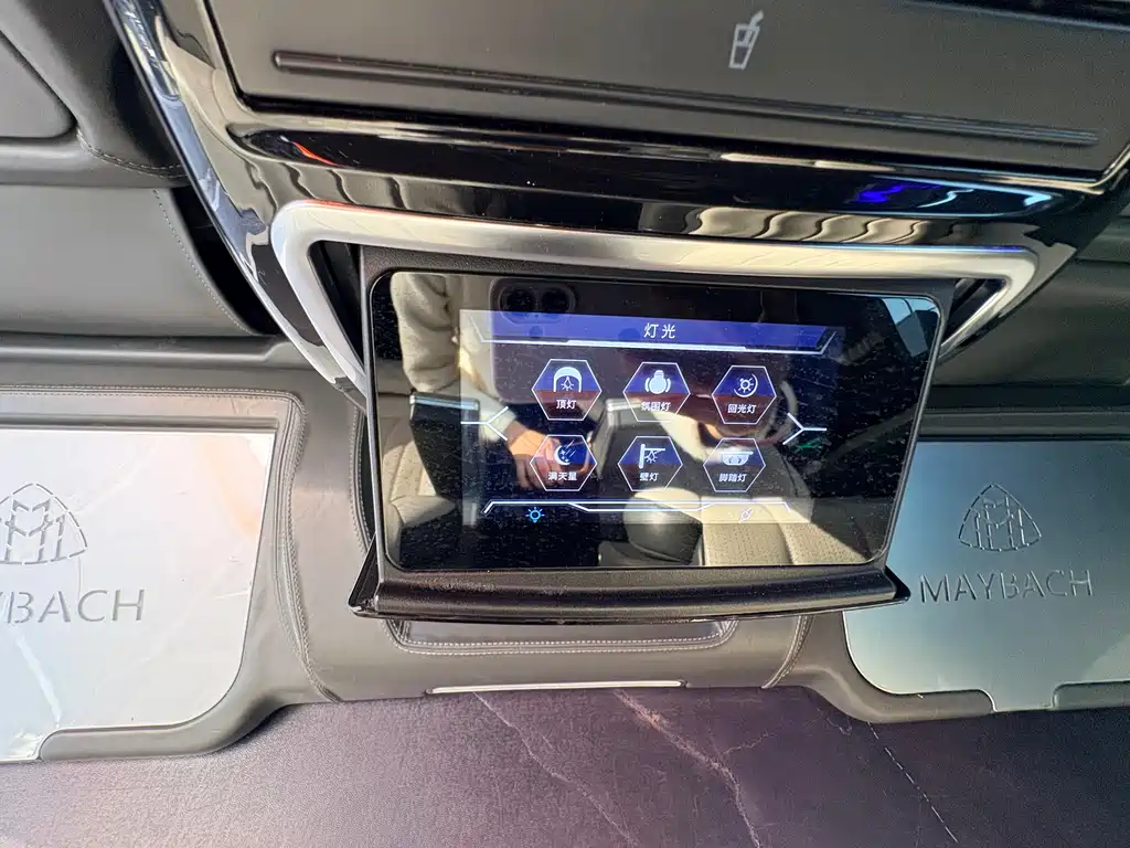 Mercedes-Benz Vito 2022 — фото 16