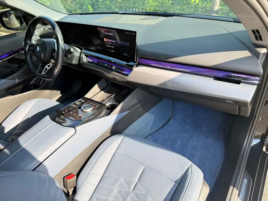 BMW i5 2024 — фото 14