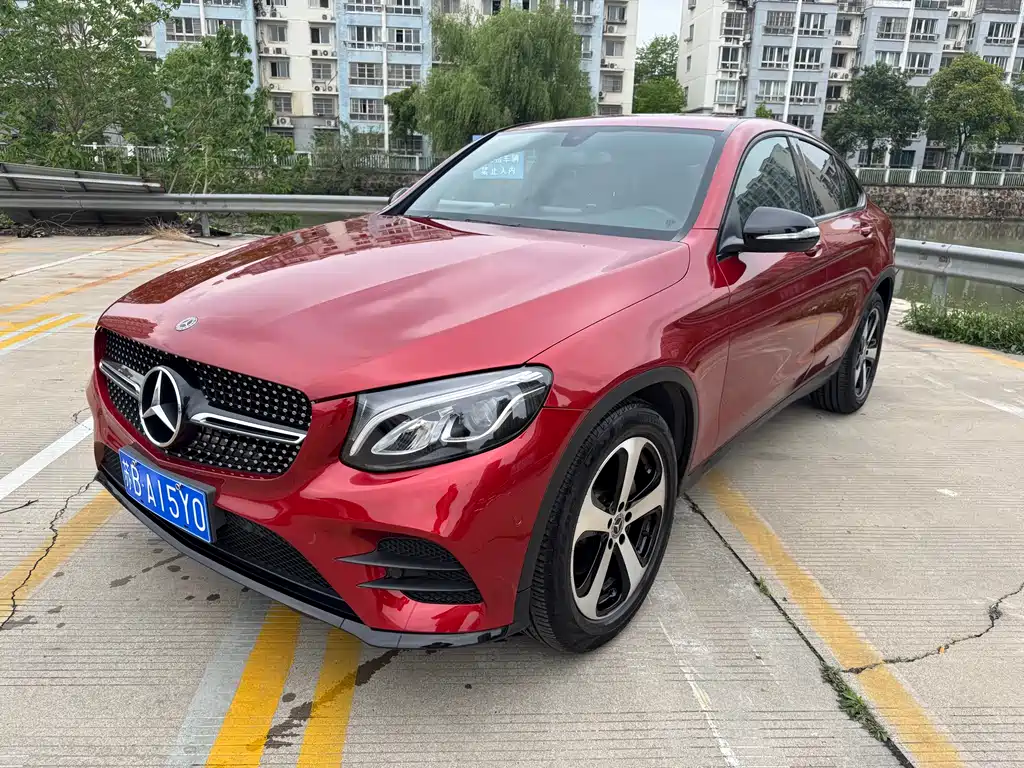 Mercedes-Benz GLC Coupe 2017 — фото 1