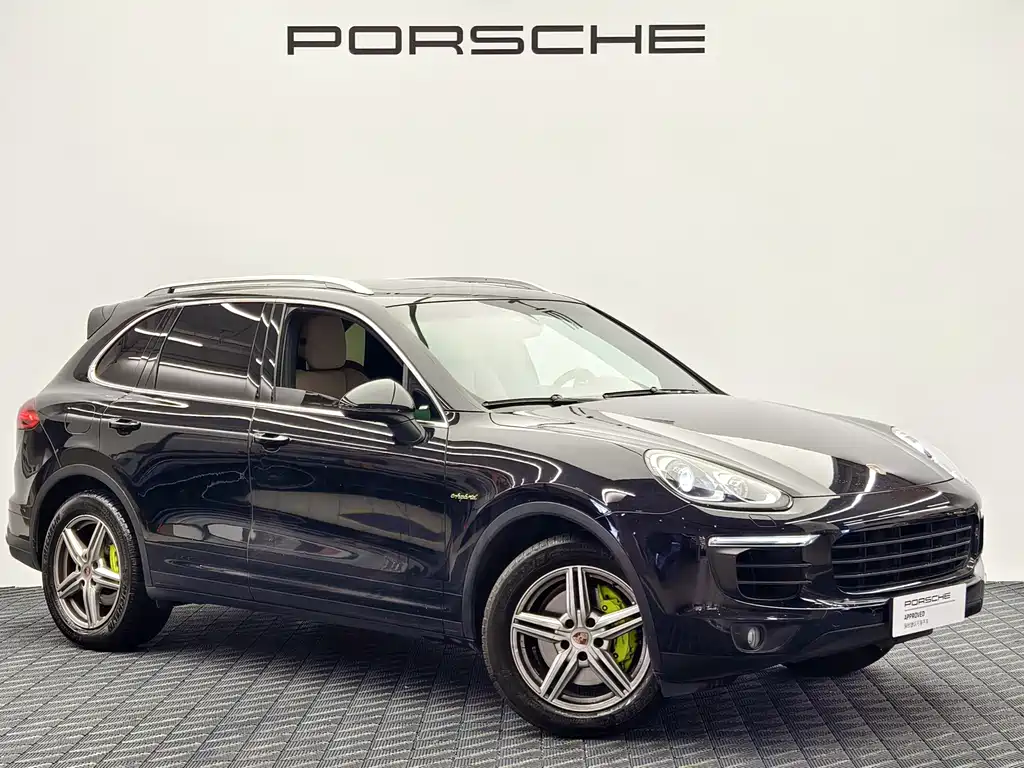 Porsche Cayenne New Energy 2017 — фото 3