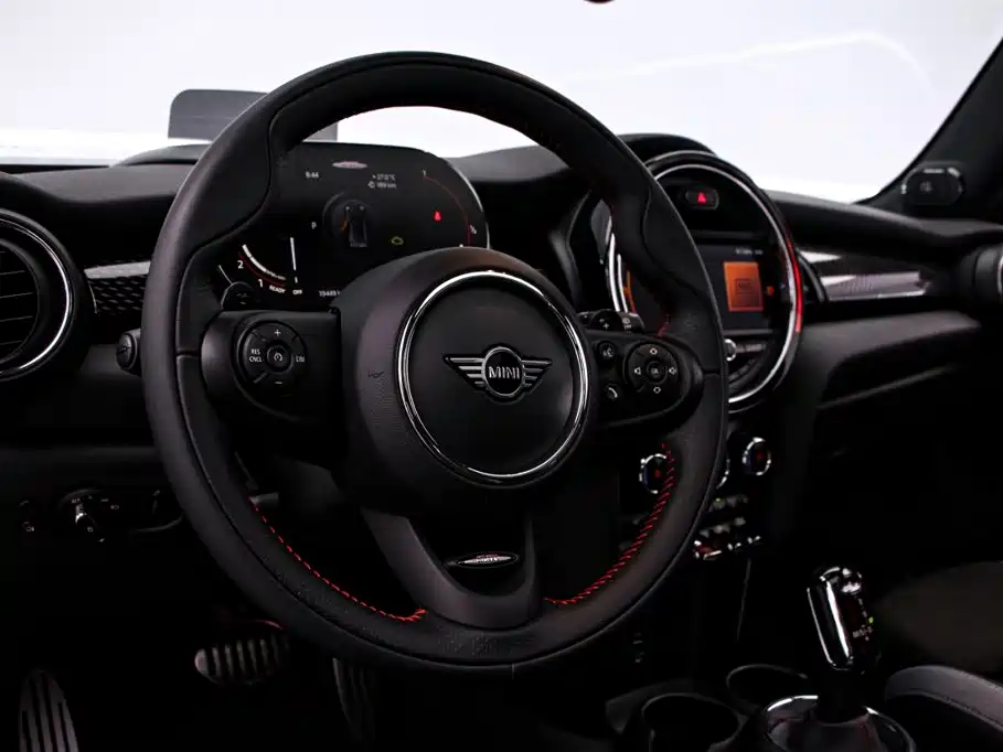 MINI JCW 2021 — фото 7