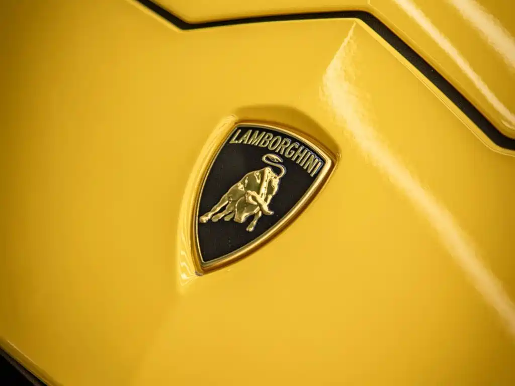 Lamborghini Urus 2022 — фото 12
