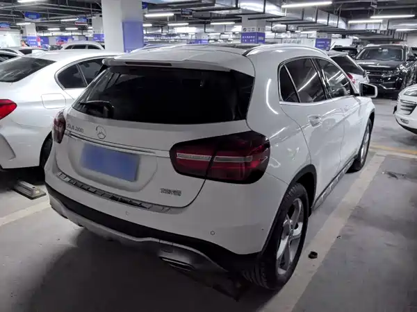 Mercedes-Benz GLA 2018