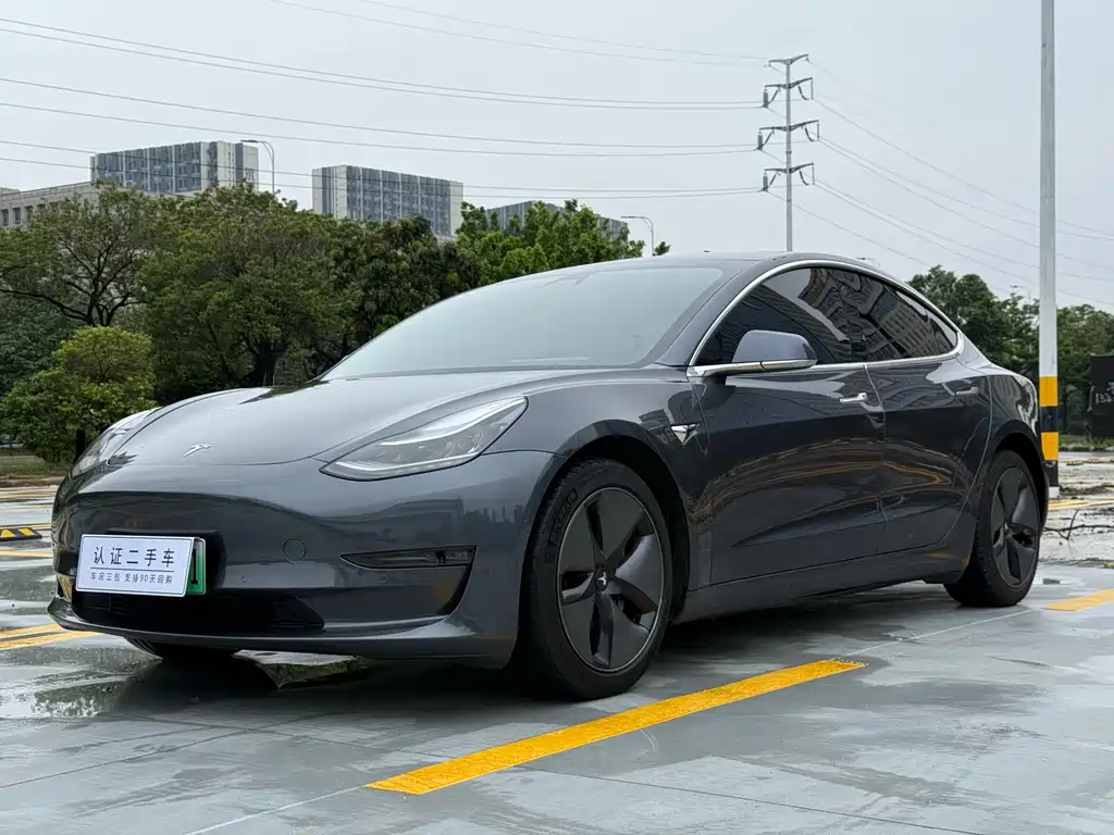 Tesla Model 3 2019 — фото 1